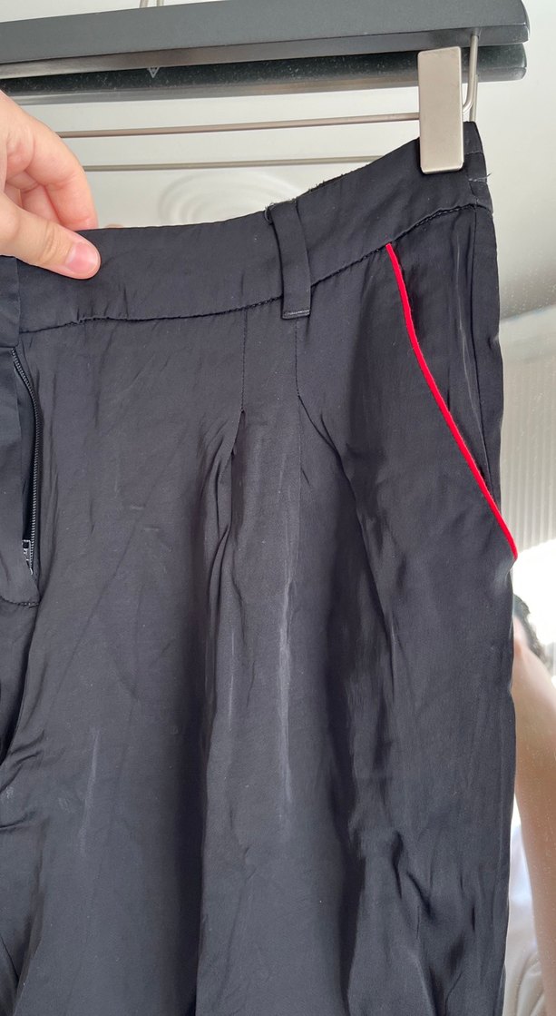 Siyah Kadın Midi Kumaş Pantolon - Görsel 3