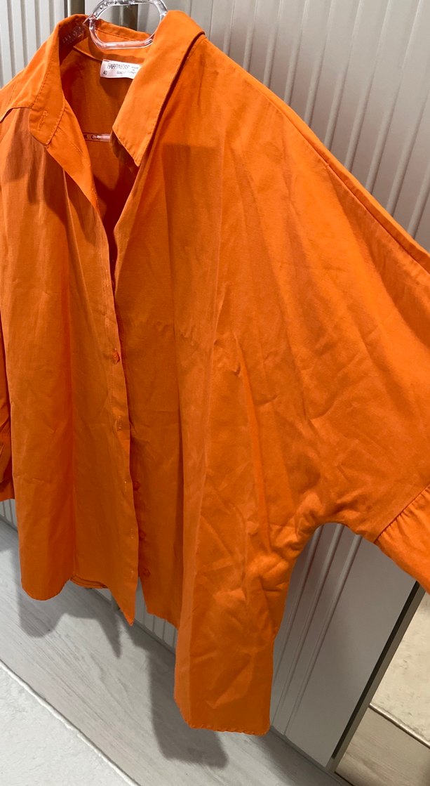 Turuncu Düğmeli Keten Gömlek - Görsel 2