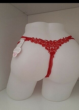 Kırmızı tanga