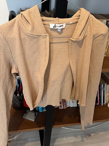xs Beden Koton Crop Hırka