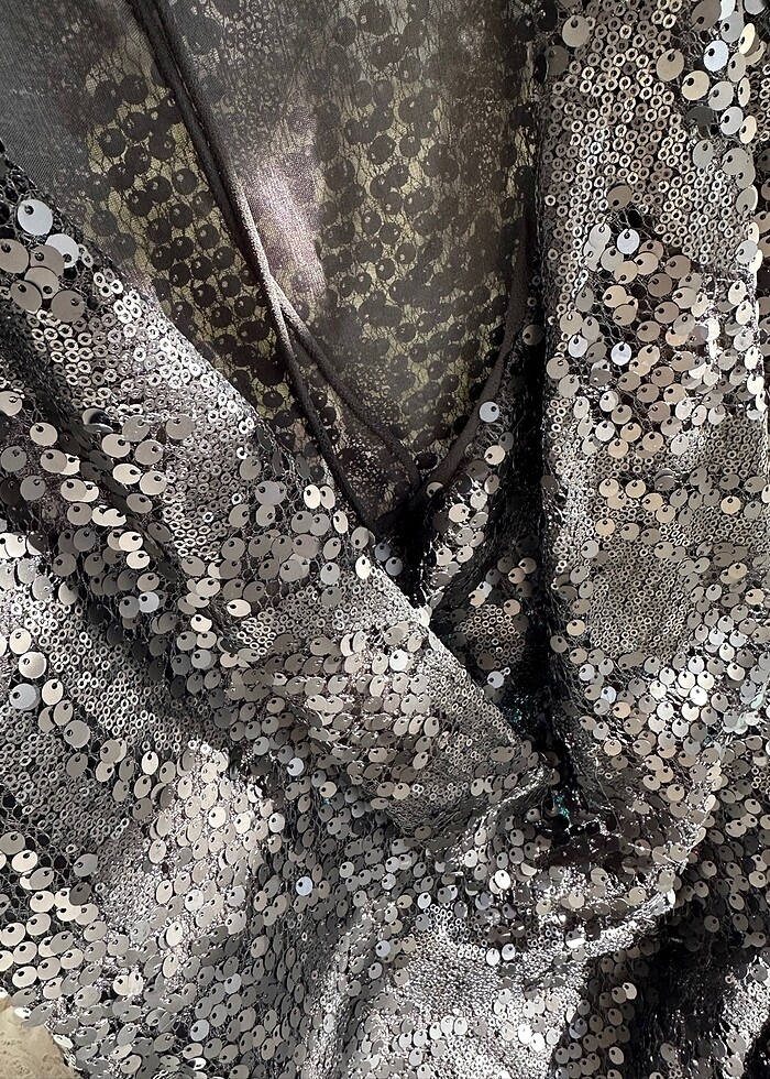 Pullu Elbise - Görsel 4