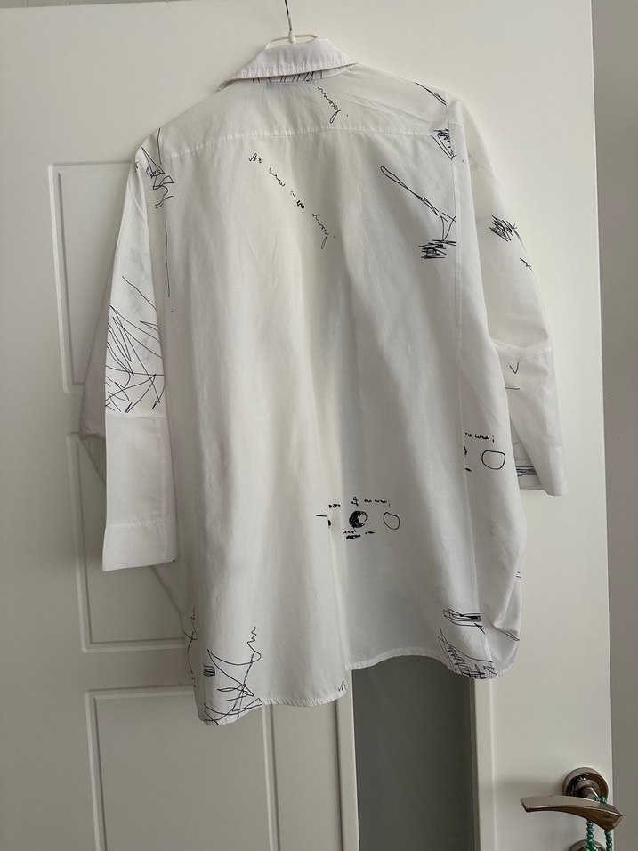 Baskılı Oversize Keten Beyaz Gömlek - Görsel 4