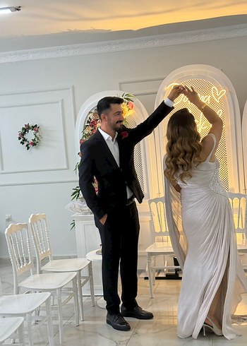 Beyaz Drapeli Uzun Abiye Elbise - Görsel 2