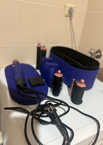 Dyson Mavi Saç Şekillendirici Set - Görsel 4