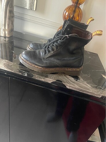 Dr. Martens Dr martens bot