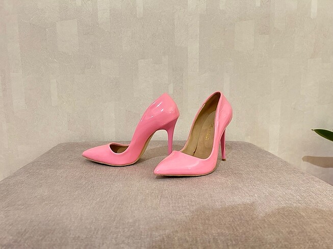 Diğer Şeker pembe 9 cm stiletto