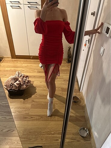 s Beden kırmızı Renk Seksi elbise