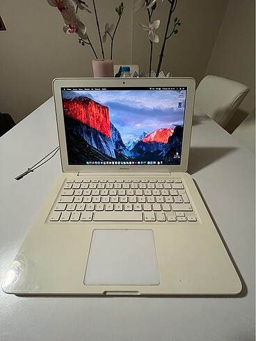Macbook 13