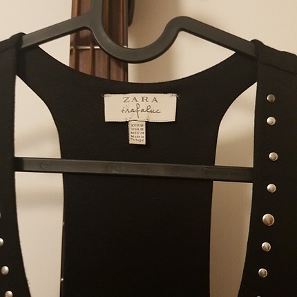 Zara zara metalik zimba detayli elbise