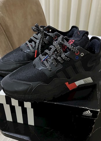Adidas Siyah Desenli Bağcıklı Erkek Spor Ayakkabı