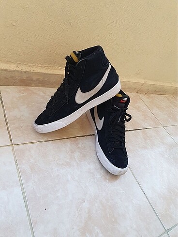 42.5 Beden Süet Nike Blazer Mid 77 Süet Ayakkabı