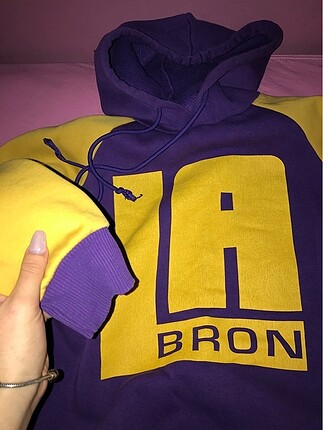 mor sweatshirt kapüşonlu