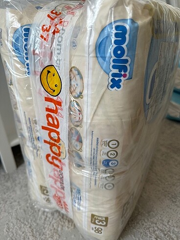 3 Beden: 4-9 kg Beden Molfix pure&soft 3 numara bebek bezi