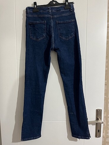 Topshop paça detaylı jean