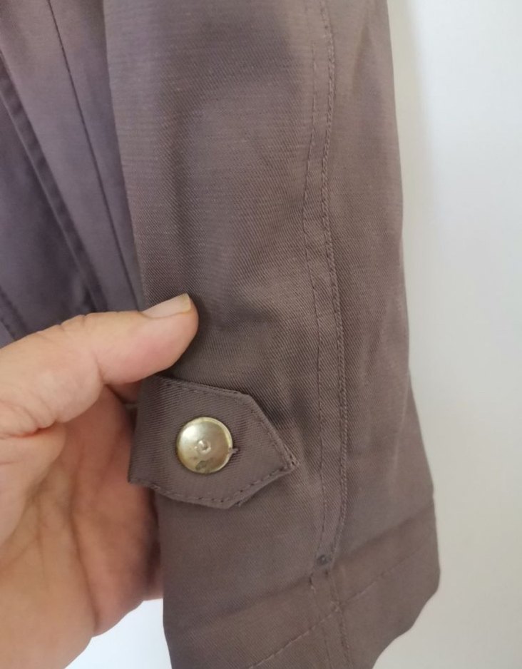 Bej Kemerli Midi  ince Mont ceket - Görsel 5