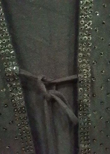 Boncuk İşlemeli Siyah Kadın Hırka - Görsel 4