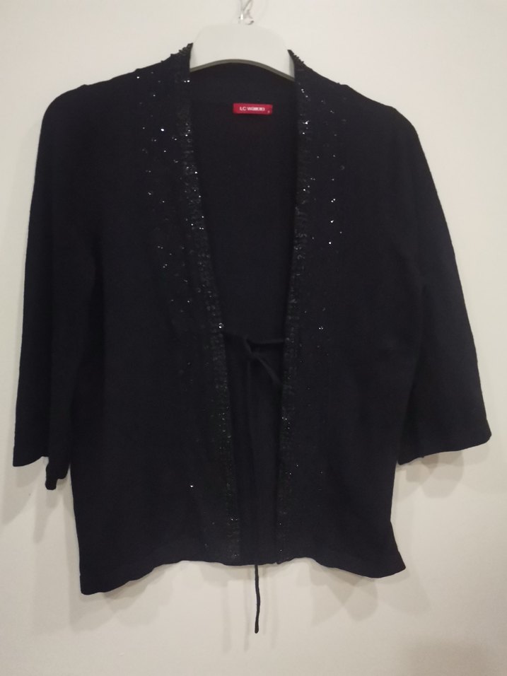 Boncuk İşlemeli Siyah Kadın Hırka - Görsel 2