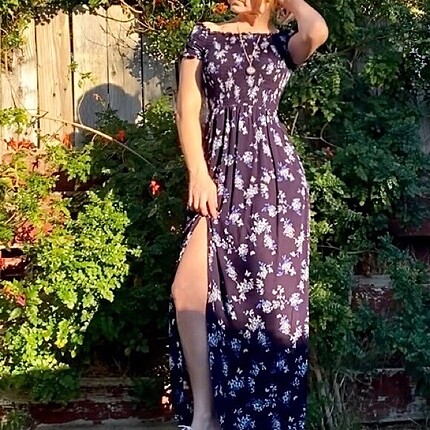 H&M maxi yırtmaçlı çiçekli elbise