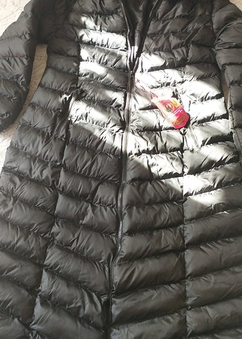 Siyah Uzun Kadın Kışlık Mont Kürklü Kapüşonlu - Görsel 2