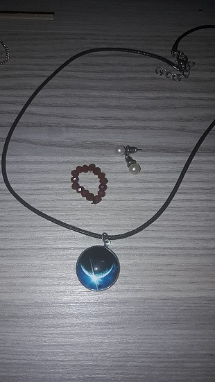 kolye küpe yüzük