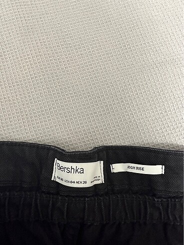 s Beden Bershka Kot Şort