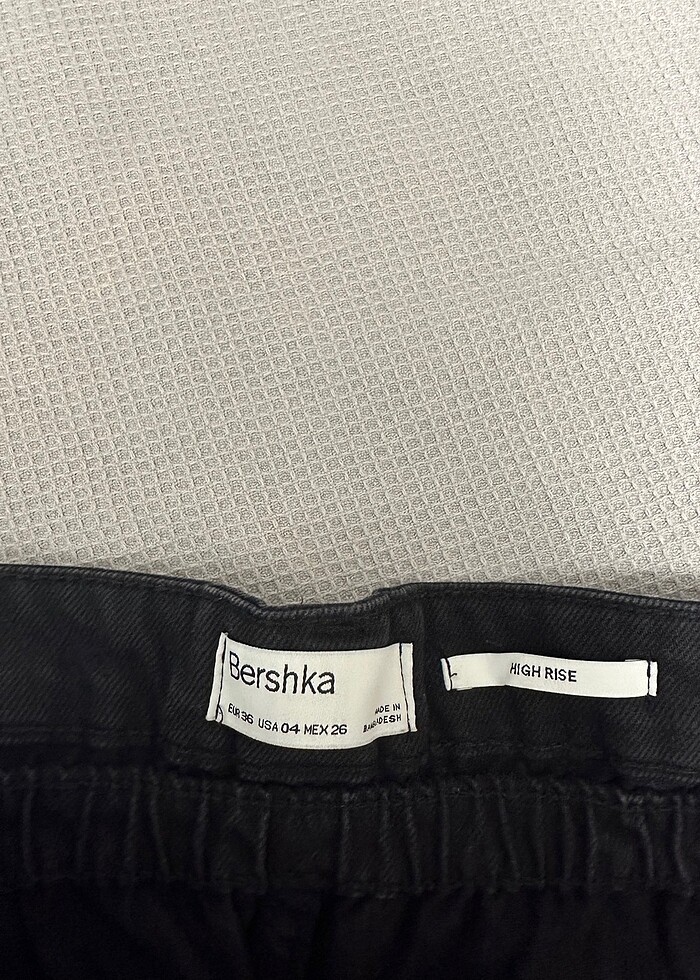 Bershka Kot Şort - Görsel 3