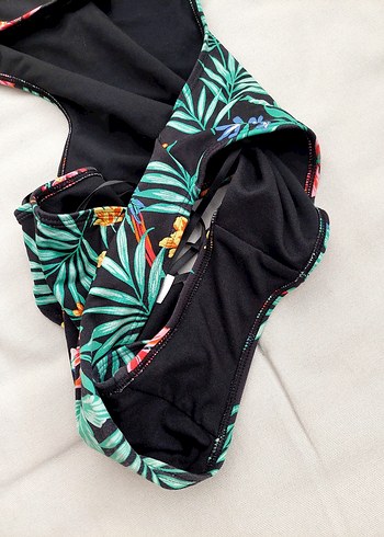 Çiçek Desenli Drapeli Uzun Mayokini - Görsel 8