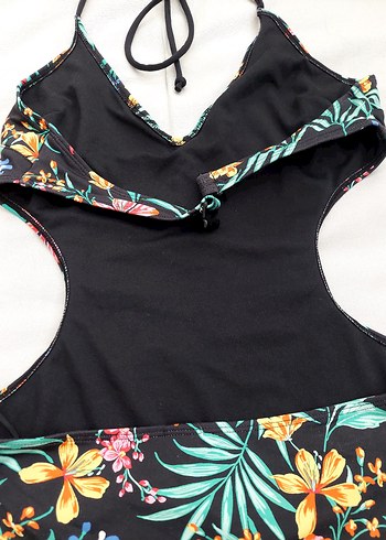 Çiçek Desenli Drapeli Uzun Mayokini - Görsel 7