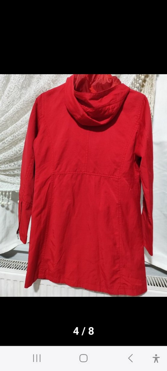 Kırmızı Kapüşonlu Bayan Astarlı  Yağmurluk - Görsel 4