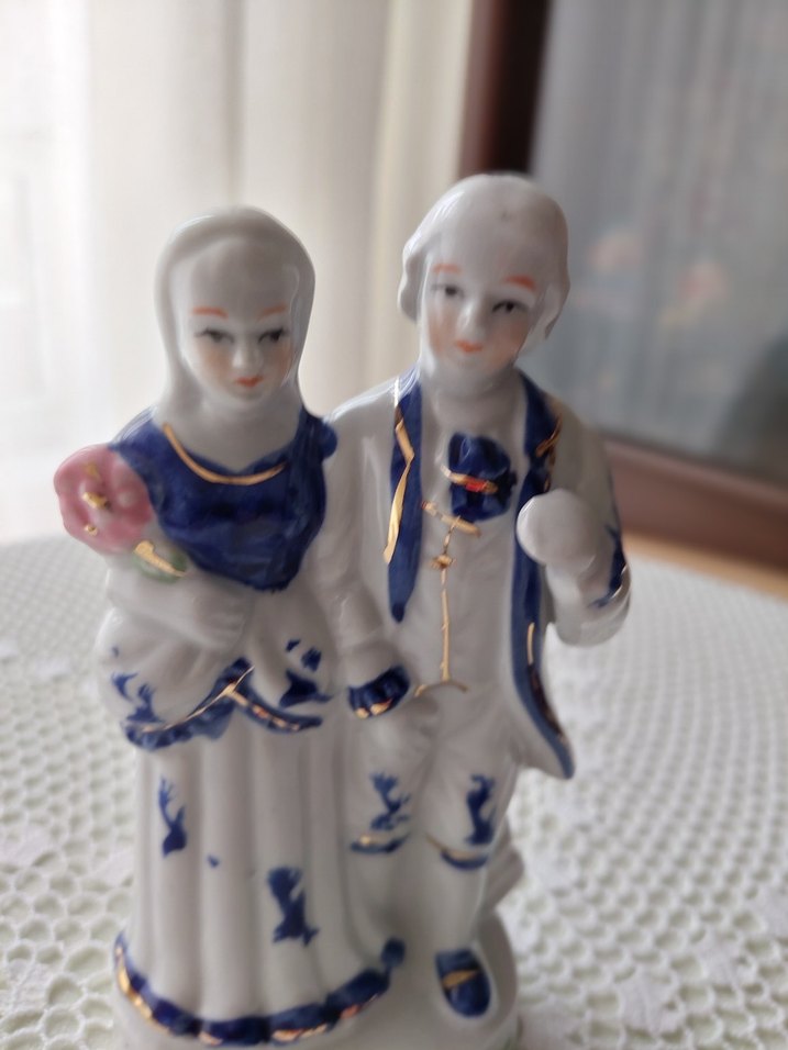 Beyaz ve Mavi Çift Figürin porselen biblo - Görsel 5