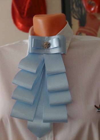 Mavi Kurdeleli Klasik Ofis Broşu - Görsel 3