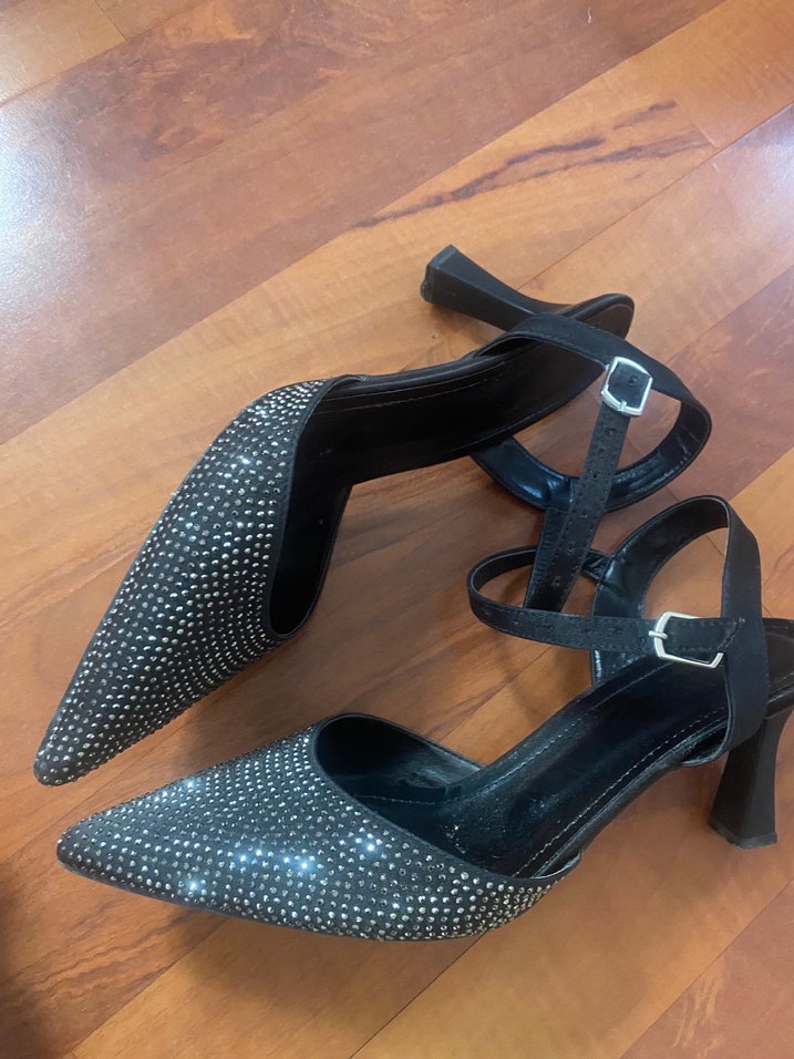 Zara / ayakkabı Parlak Siyah taşlı Topuklu Kadın Ayakkabı - Görsel 4