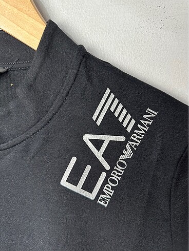 Emporio Armani Kadın Sweatshirt