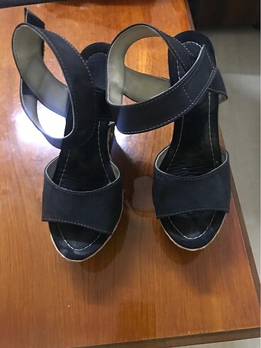 Dolgu topuklu platform ayakkabı