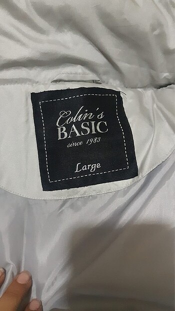 gümüş rengi uzun şişme mont - Görsel 7