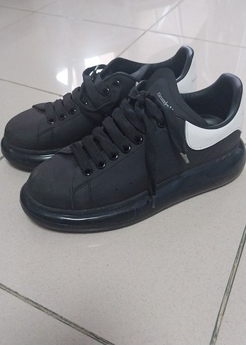 Siyah Beyaz Bağcıklı Erkek Spor Ayakkabı replika - Görsel 3