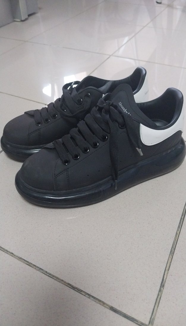 Siyah Beyaz Bağcıklı Erkek Spor Ayakkabı replika - Görsel 3