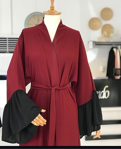 Tül detaylı abaya