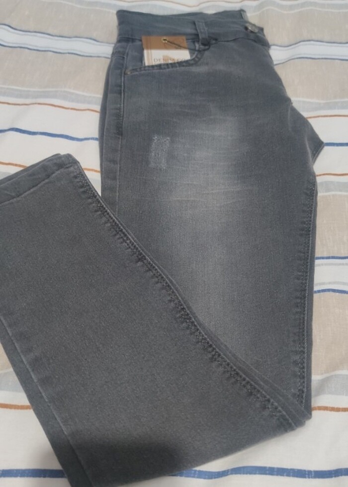 Erkek çocuk pantolon  - Görsel 1