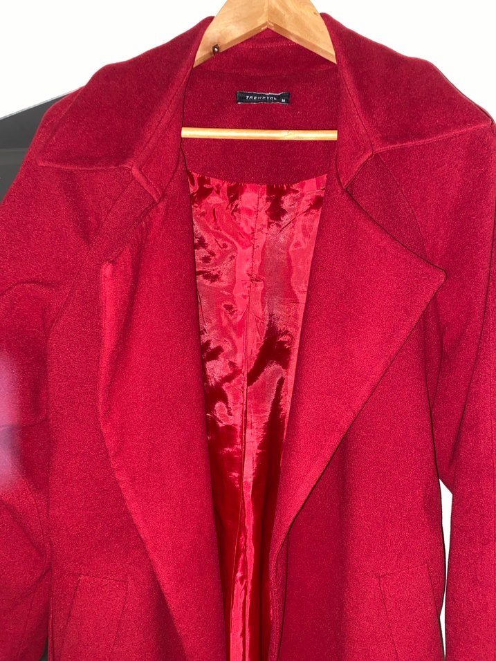 Bordo Kadın Uzun Düğmeli Kaban - Görsel 5