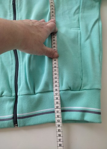 Turkuaz Fermuarlı Kadın Spor Ceket - Görsel 4