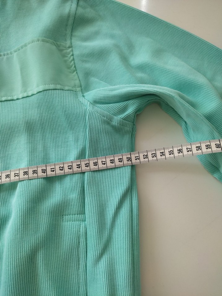 Turkuaz Fermuarlı Kadın Spor Ceket - Görsel 3