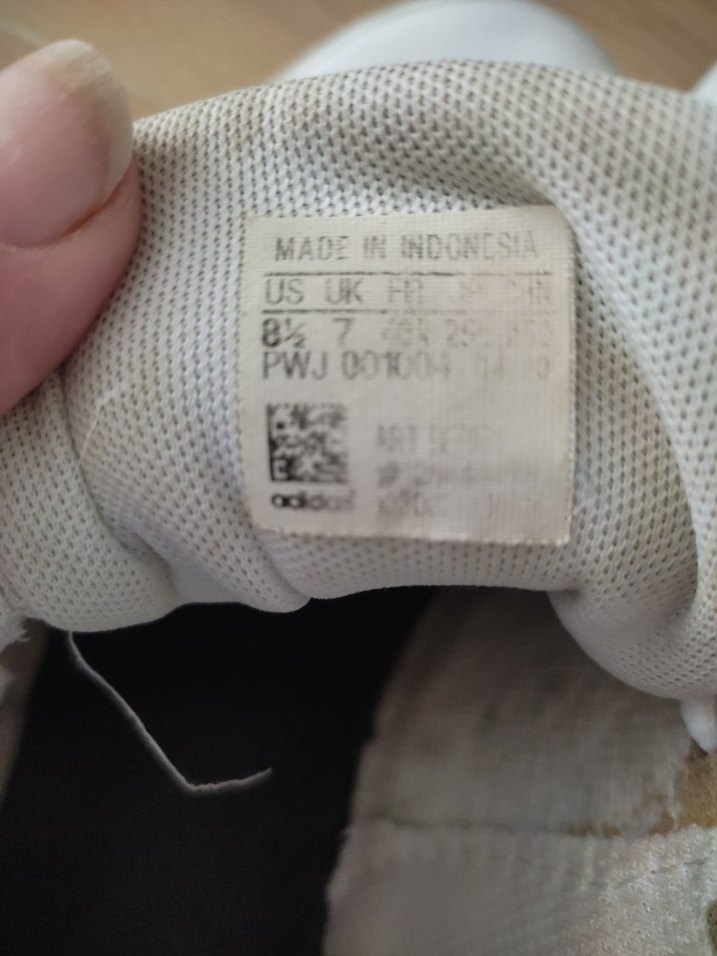 BAYAN SPOR AYAKKABI HEPSİ BİRDEN SATİLİKTİR 40 NUMARA - Görsel 4