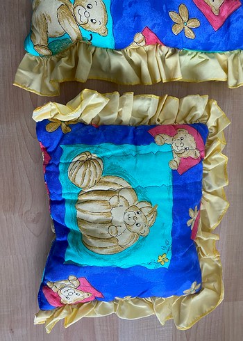 Çocuklar için renkli baskılı uyku seti - Görsel 4