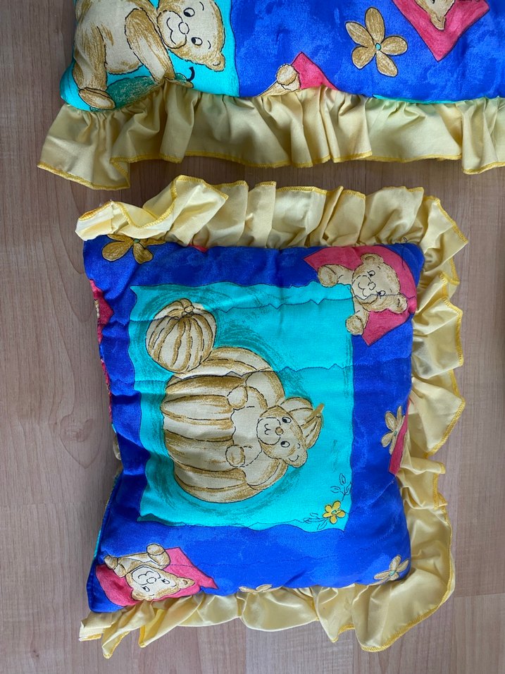 Çocuklar için renkli baskılı uyku seti - Görsel 4