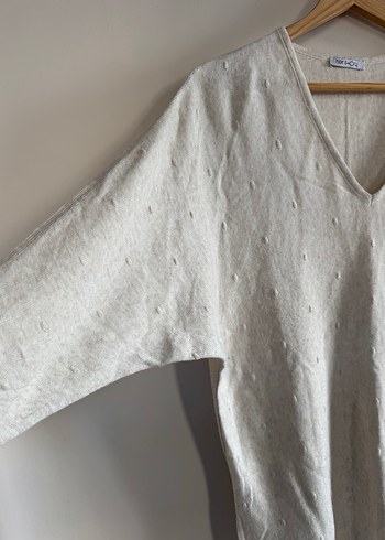 V Yaka Uzun Kollu Yarasa Triko Kazak - Görsel 3