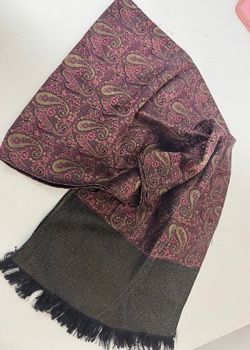 Şal Desenli Bordo-Yeşil Renk Püsküllü Bohem Erkek Fular - Görsel 2
