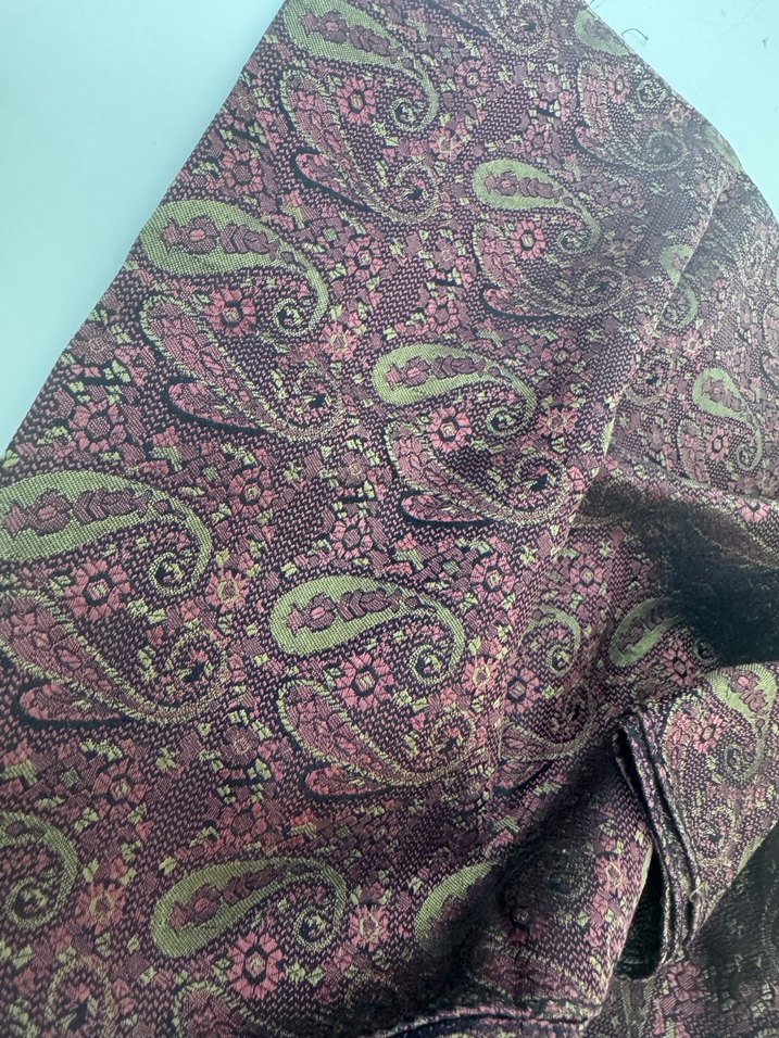 Şal Desenli Bordo-Yeşil Renk Püsküllü Bohem Erkek Fular - Görsel 5