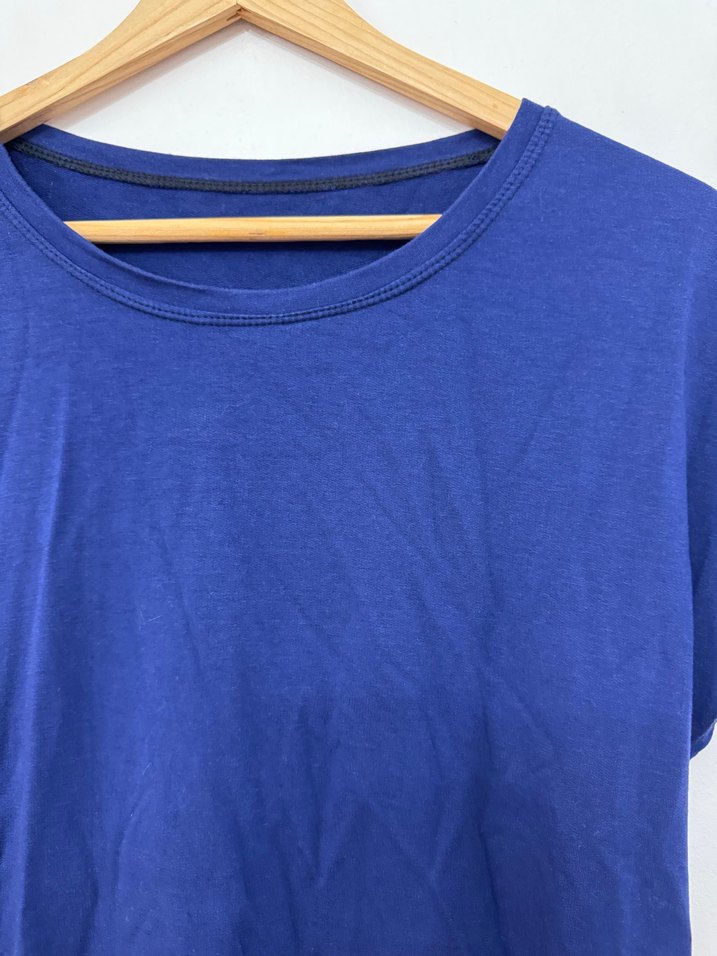 Basic Kısa Kollu Salaş Viskon Penye Tişört - Görsel 2