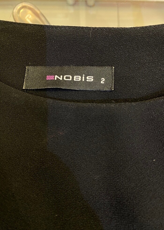 Kolsuz basic siyah dizaltı elbise - Görsel 4